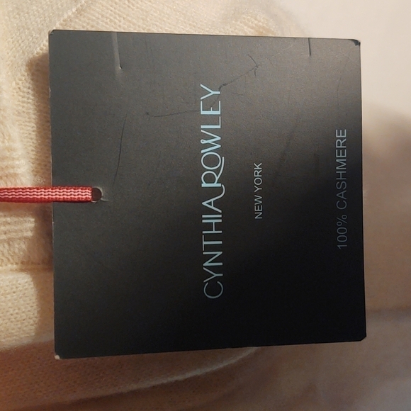 Cynthia Rowley Asymmetrical Collar Cashmere White Sweater Dress Sz S NWT - Picture 9 of 10